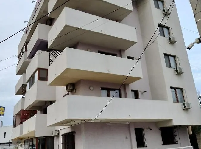 公寓 10 那沃达利